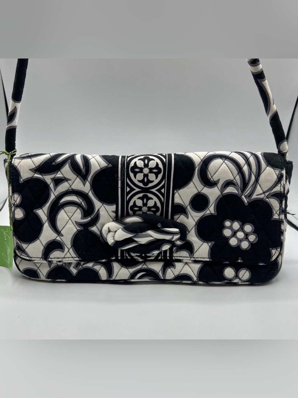 Vera Bradley night and day knot clutch rare piece in pristine condition 2008